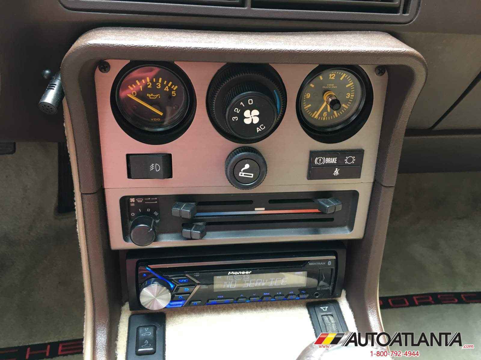 1984 Porsche 944
