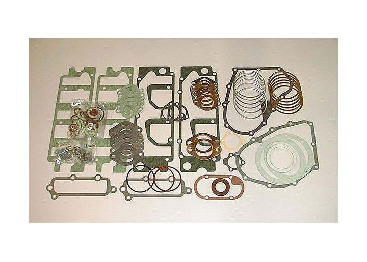 ENGINE GASKET SET