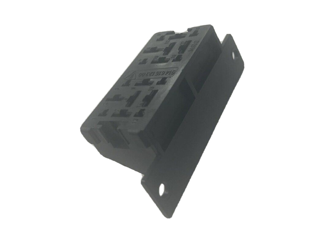 TERM SLEEVE HOUSING 914 seat belt interlock