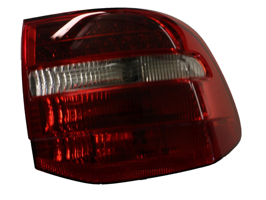 TAIL LIGHT HOUSING R