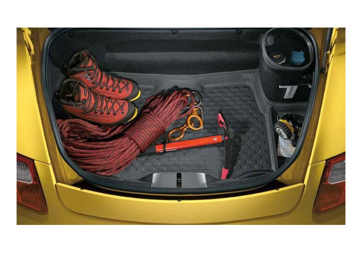 LUGGAGE COMPARTMENT