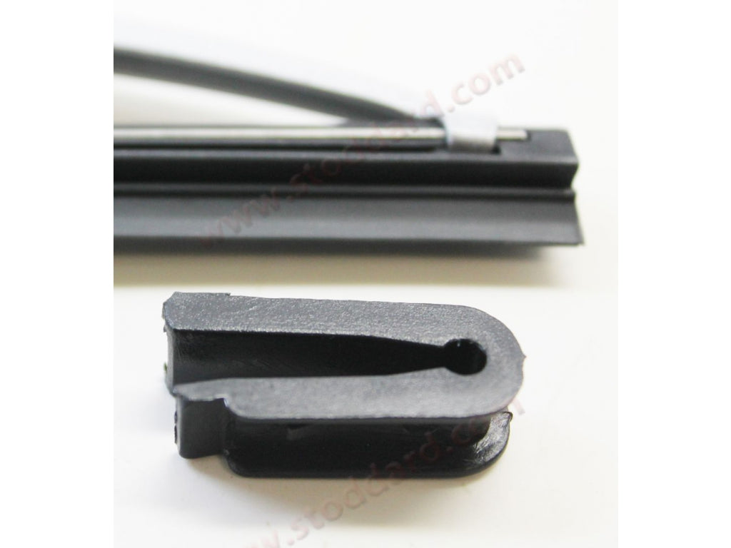 Windshield Wiper Blade