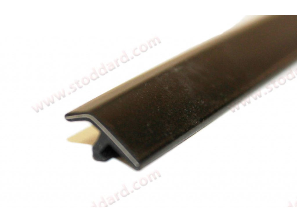 Moulding For Rear Spoiler