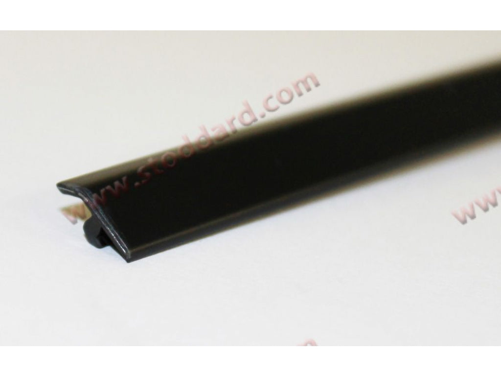 Rear Spoiler Moulding