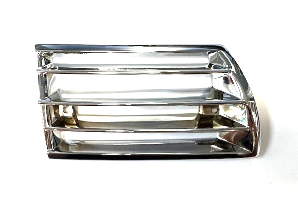 right 911 horn grill 69-73
