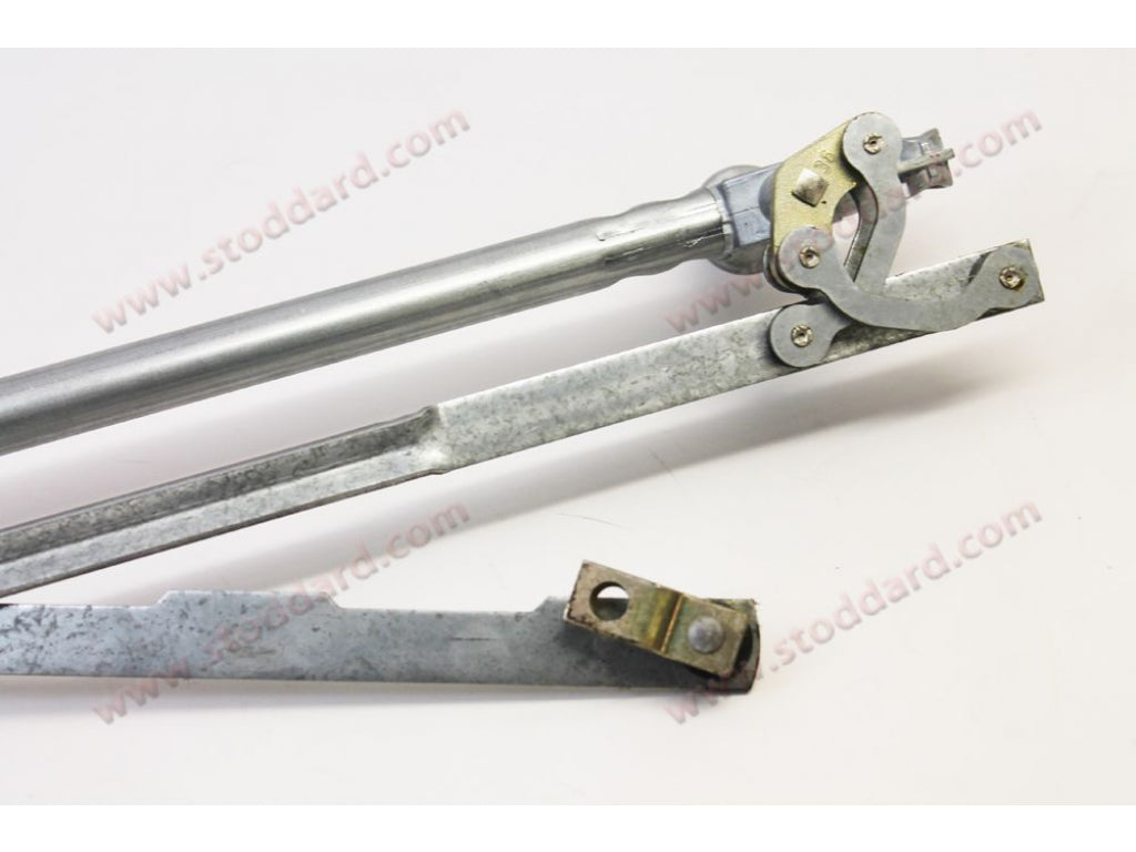 Windshield Wiper Crank Transmission.