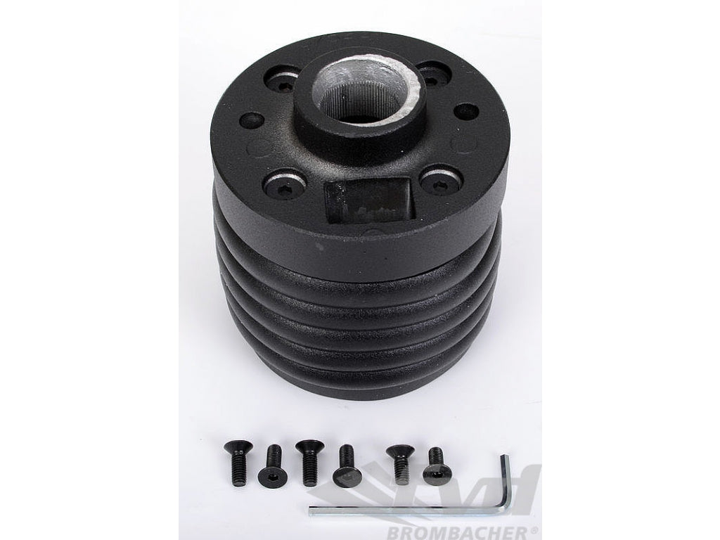 991.1 and 991.2 GT3 Cup Steering Hub - Motorsport