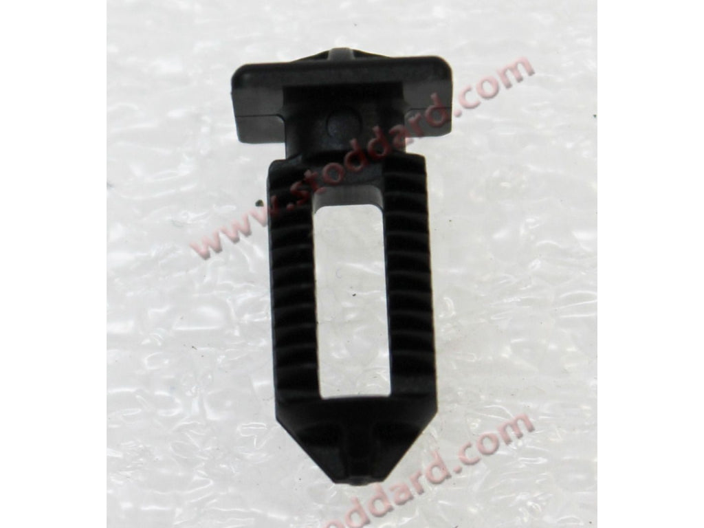 Plastic Push Clip Rivet For Lining Door Sill