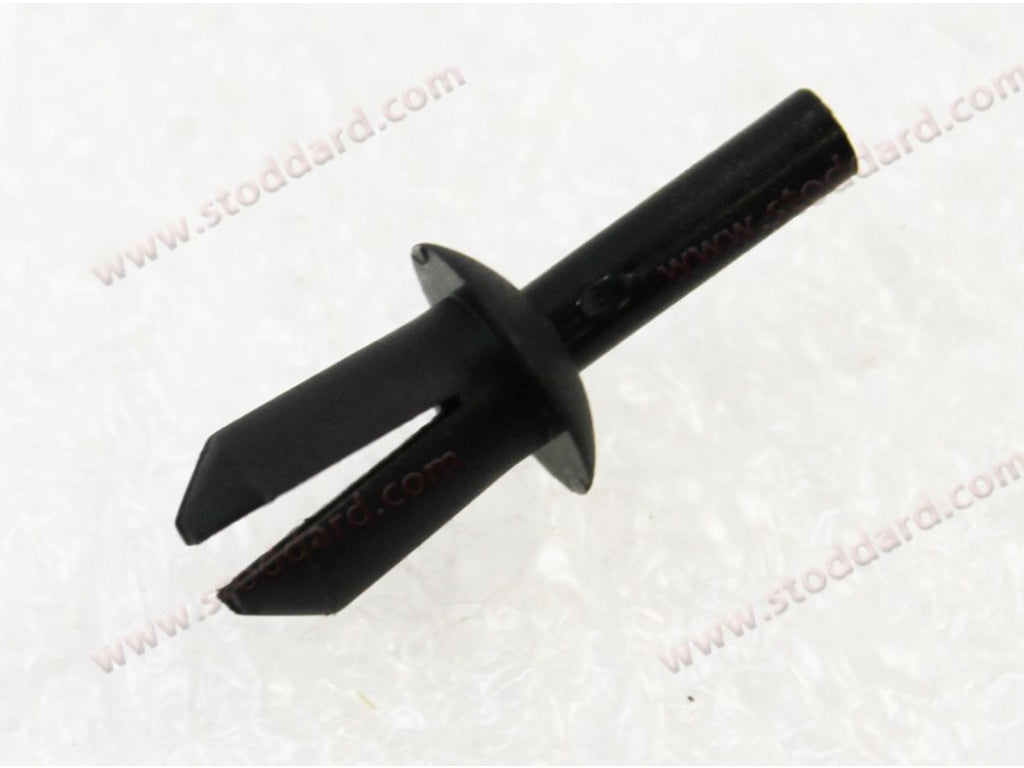 Plastic Expansion Rivet