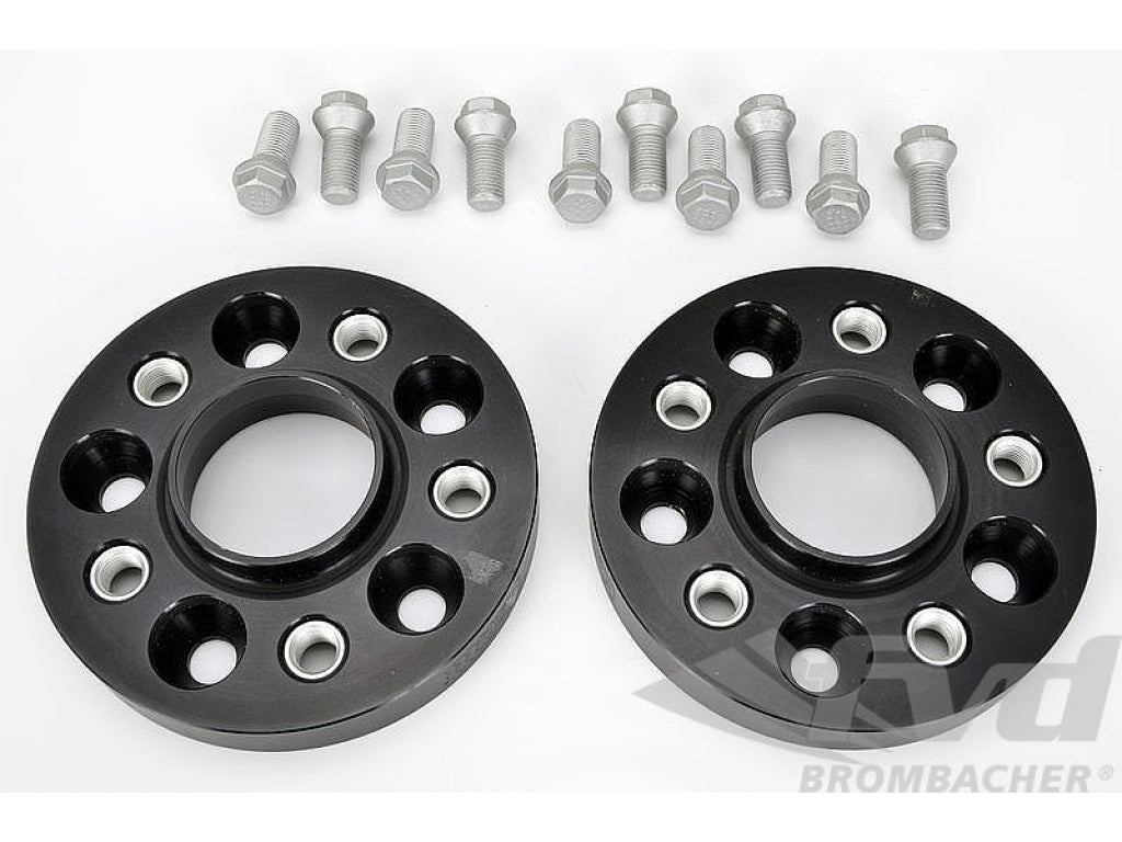 Spacer Set Macan - 22 mm - Silver - Hub Centric - Sold as a Pair