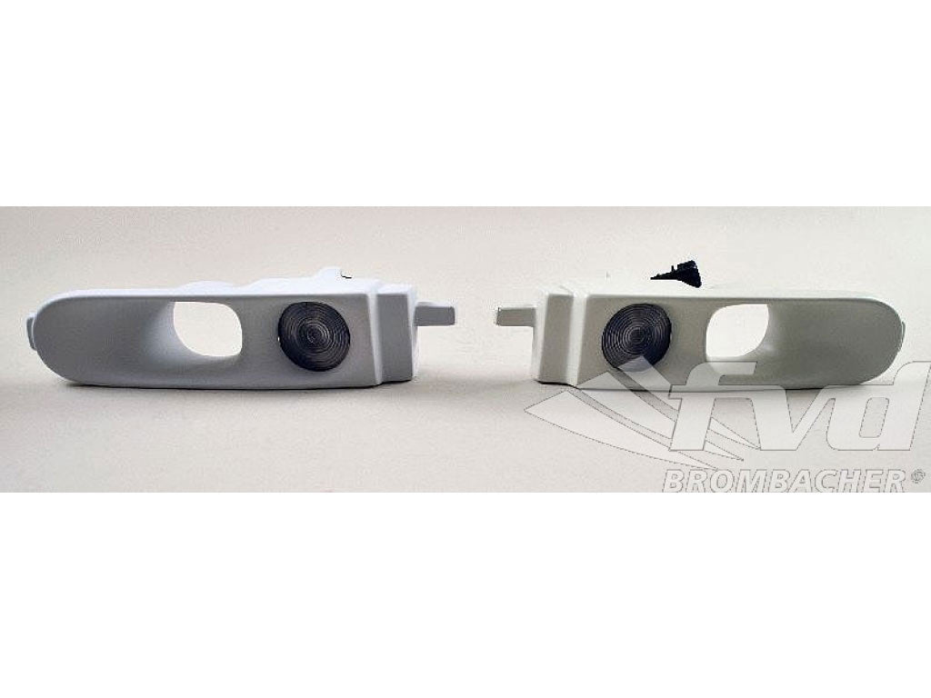 Air inlets with parking light 993