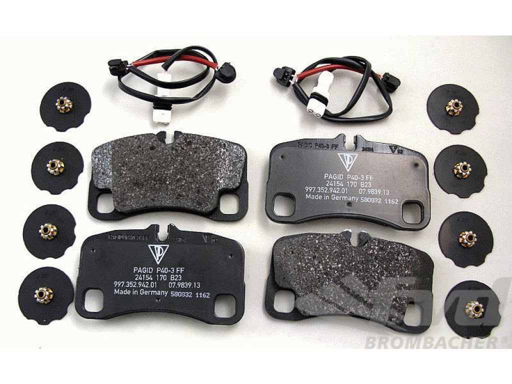 Brake service kit rear ( no Discs!) 997 GT3 07-09