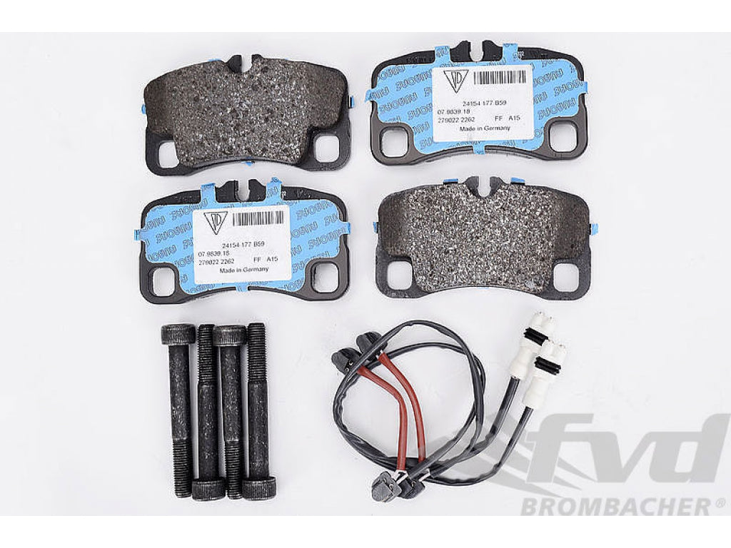 Brake service kit rear ( no Discs!) 9997 Turbo 07-13 ( PCCB )