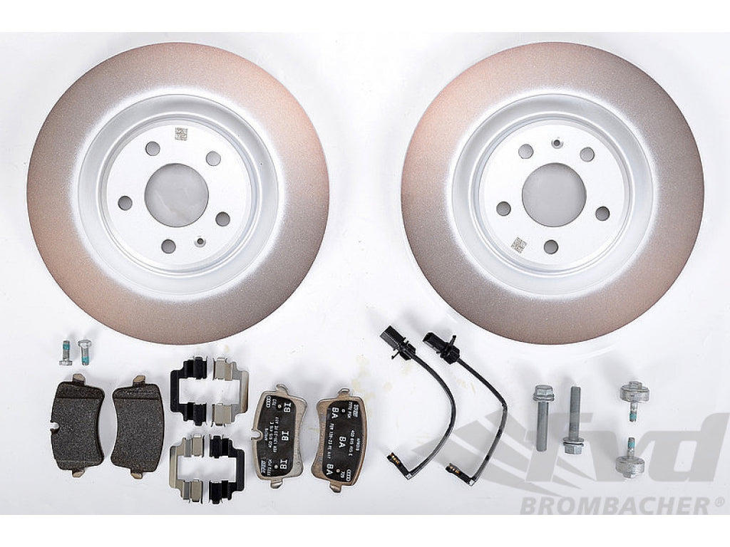 Macan Brake service kit Sport - REAR (17 - with drilled discs, silver,red,black caliper )