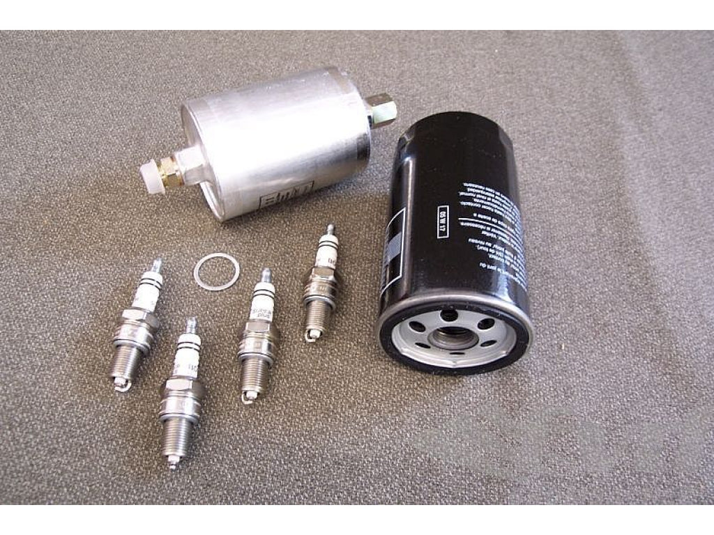 Maintenance set 944 /2 85-88 Turbo,Turbo S (airfilter not included)