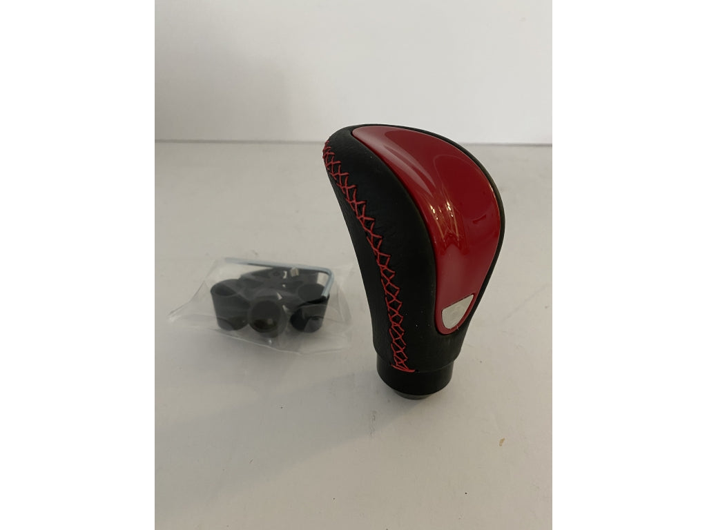 Momo combat evo shift knob, Red