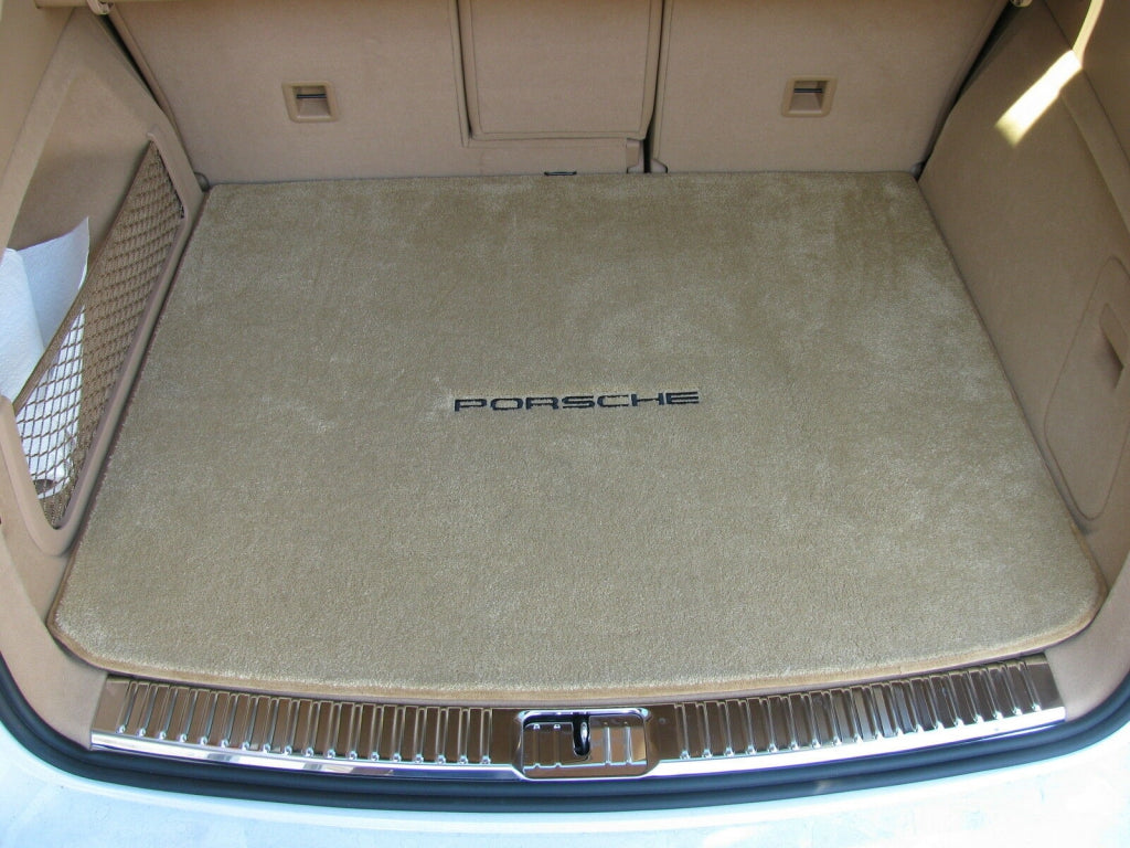 PORSCHE CAYENNE REAR HATCH MAT LLOYD