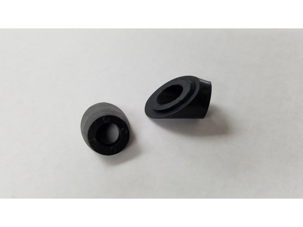 Inner and outer grommet set for wiper shaft