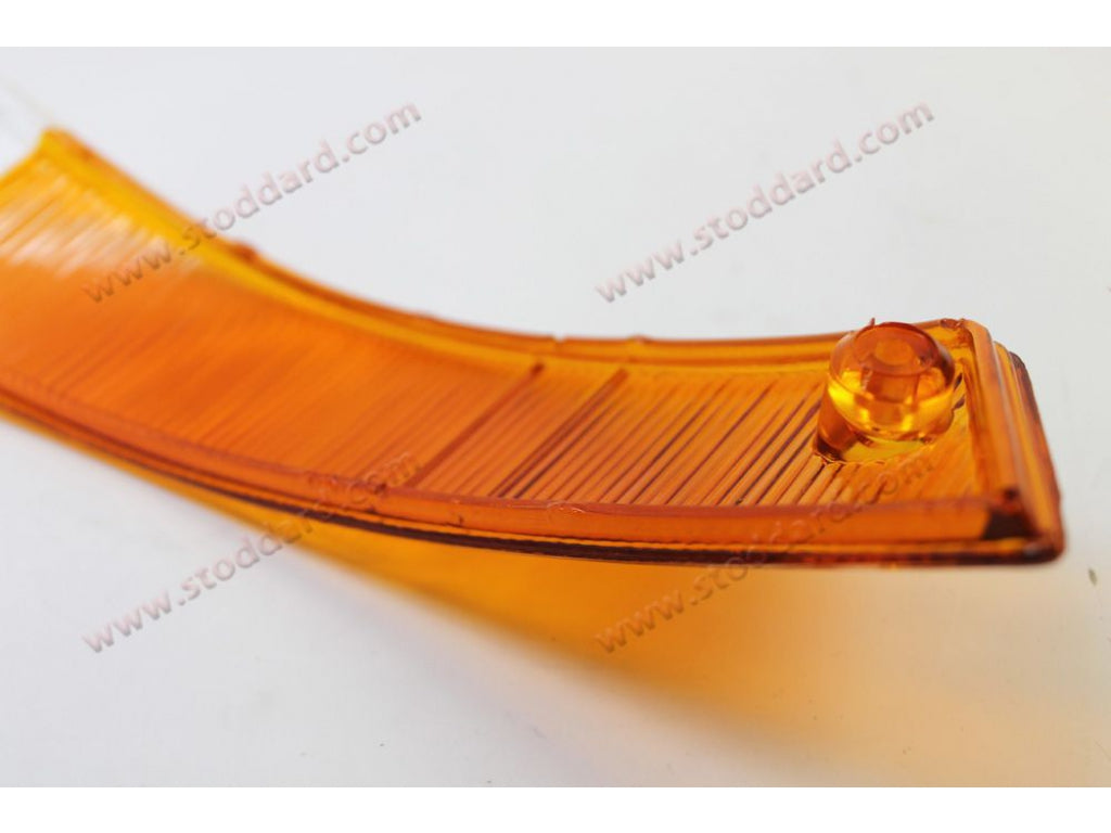 Euro-Spec Front Turn Signal Corner Lens, Right
