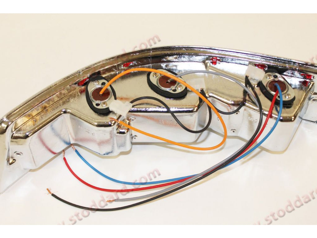 USA-Spec Rear Tail Light Assembly, Right
