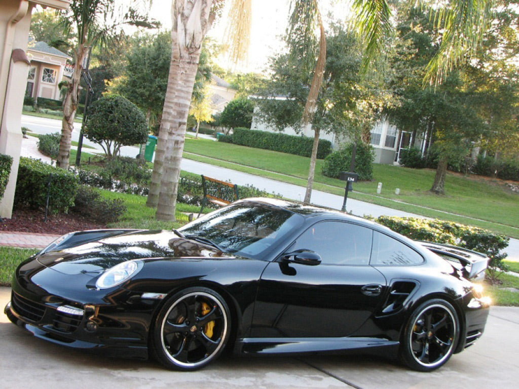 TechArt Side Skirts