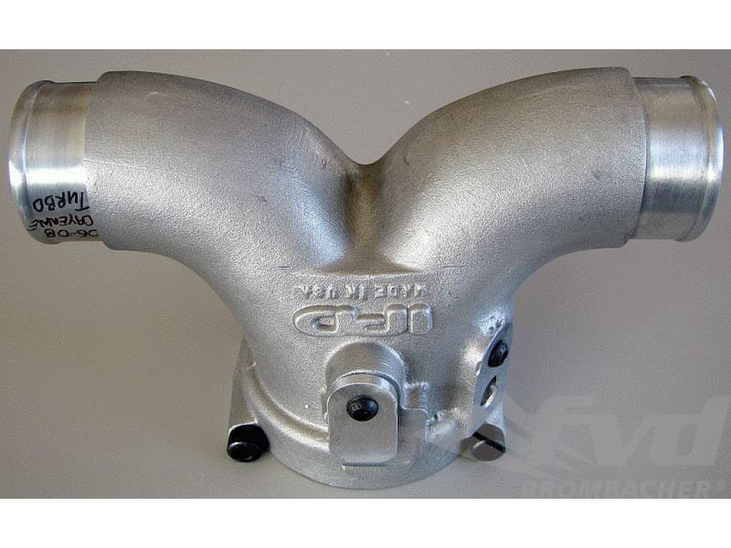 IPD Plenum 957 Cayenne Turbo 07' -