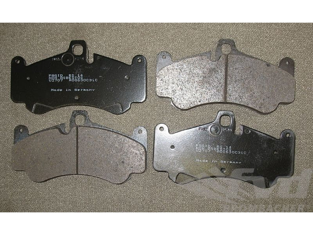 PAGID Racing Brake Pads - black for 6 piston brakes