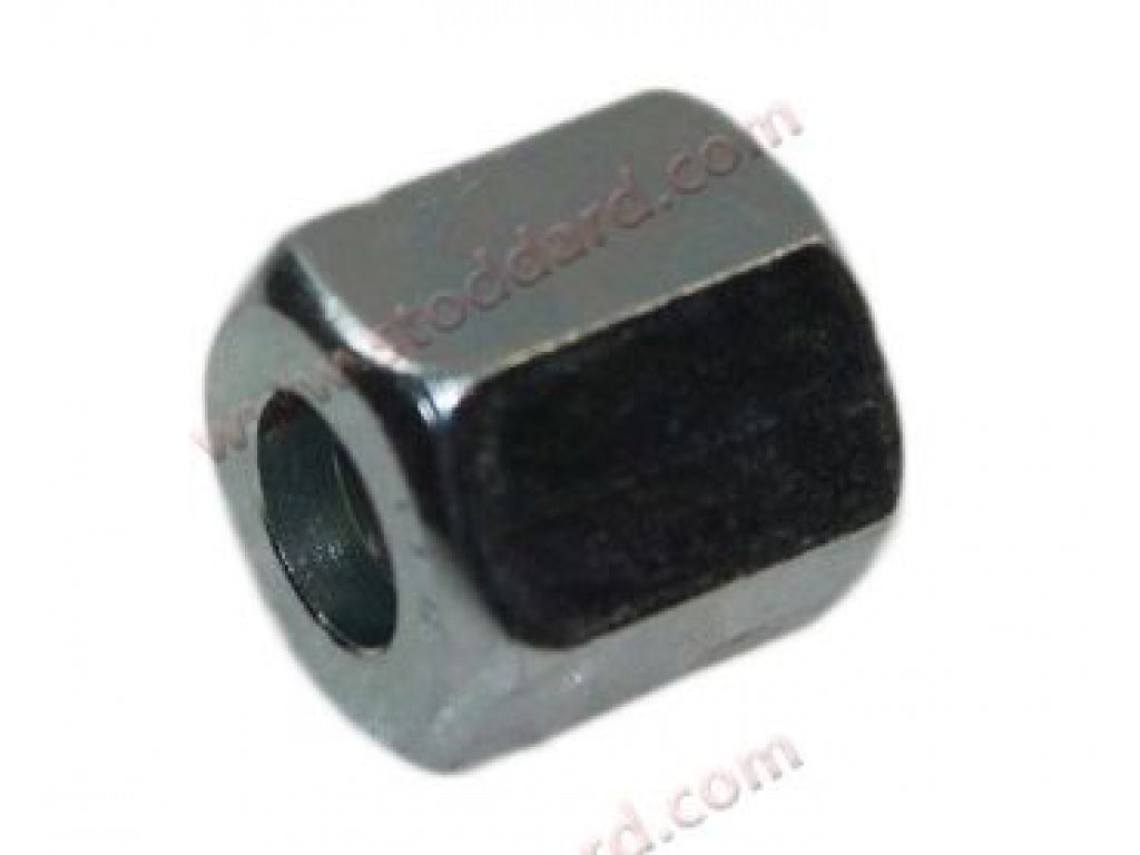 Sleeve Nut 2 req'd for 356 to early 356A, 3 req'd for late 356A to 912.