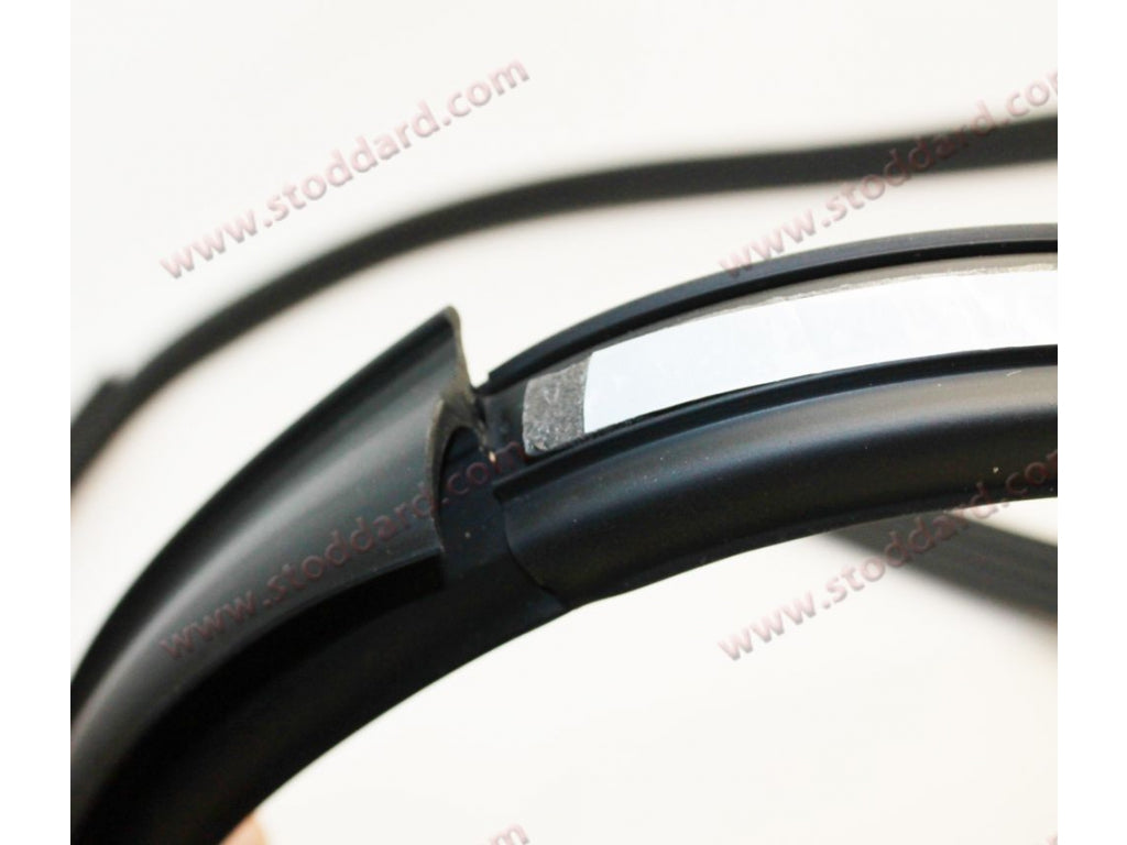 Front Bumper Top Seal