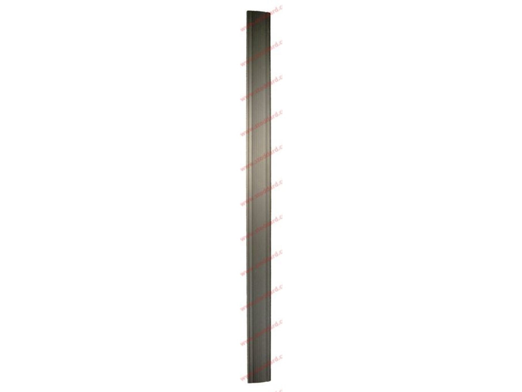 Rubber Door Sill Step Plate. 2 required.