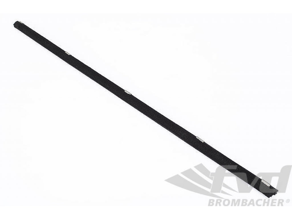 Targa / Cabrio Window Seal 911 / 930 / 993 1984-98 - Felt - Outer - Right
