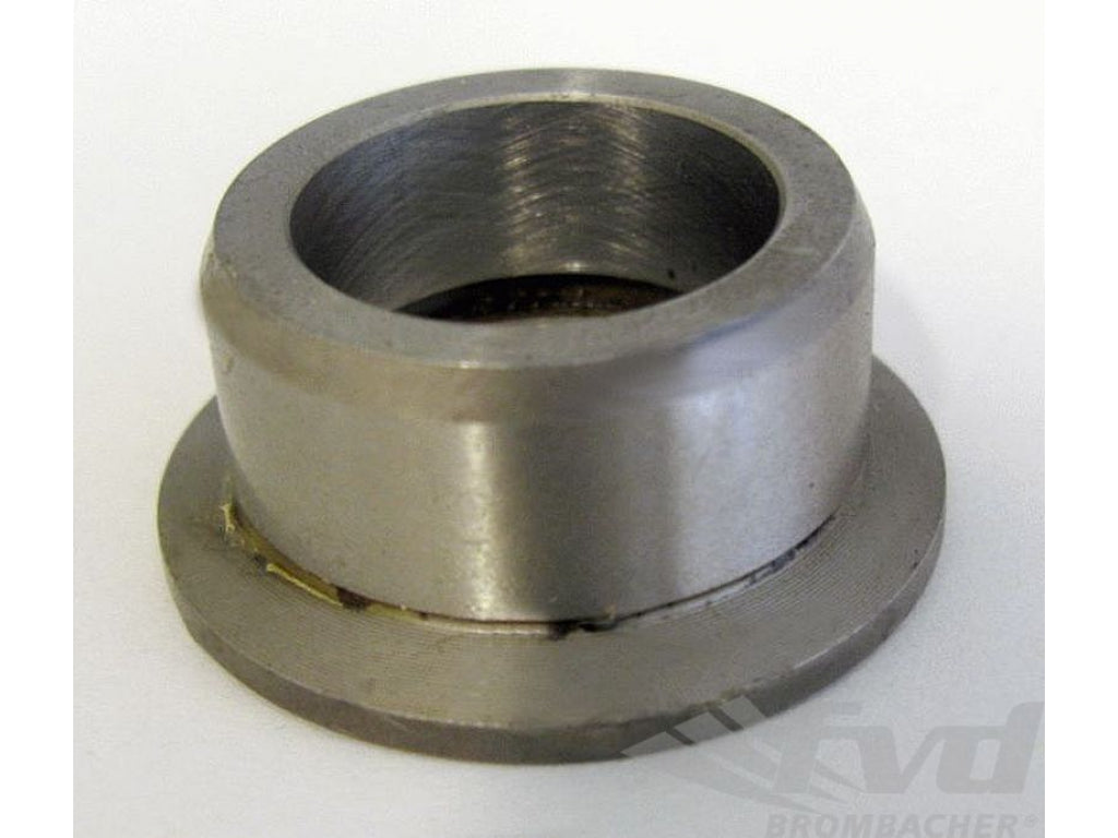 Distance bushing