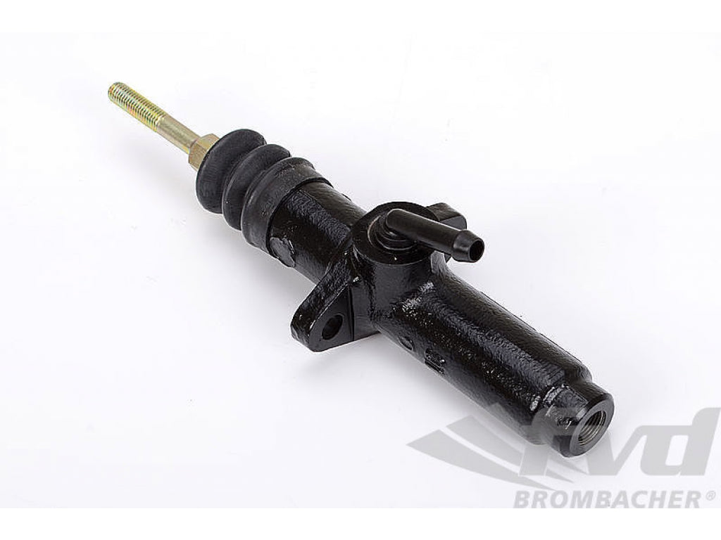 Clutch master cylinder 90-