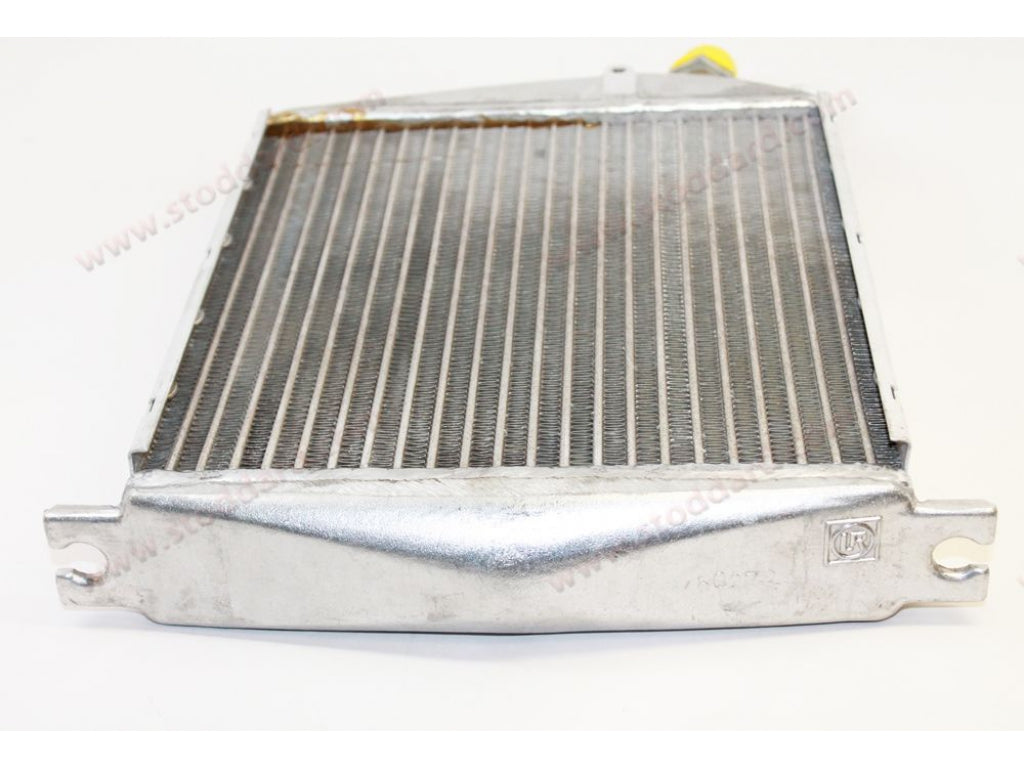Front-mounted Oil cooler for 964 and 993.