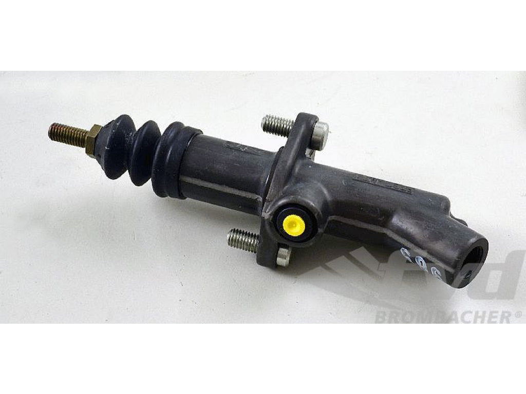 Clutch Master Cylinder 965 3.6 L - G50.52 - 5 Speed Manual Transmission