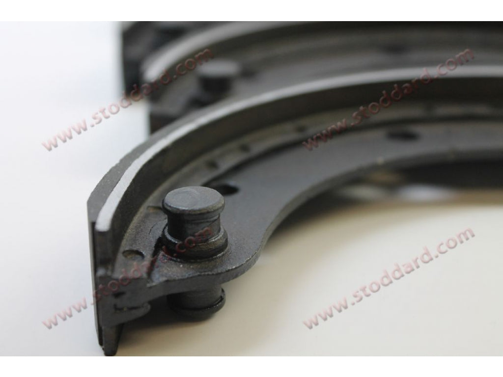 Relined Emergency Brake Shoes, Shoes are 25 mm With Pin