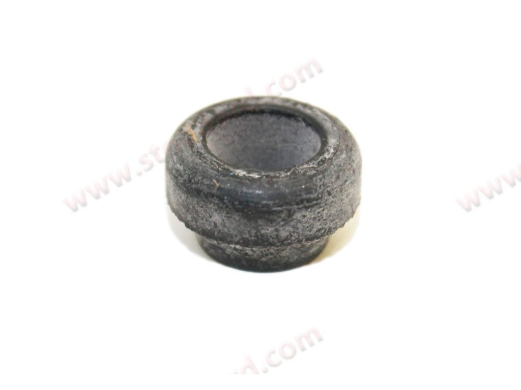 Grommet