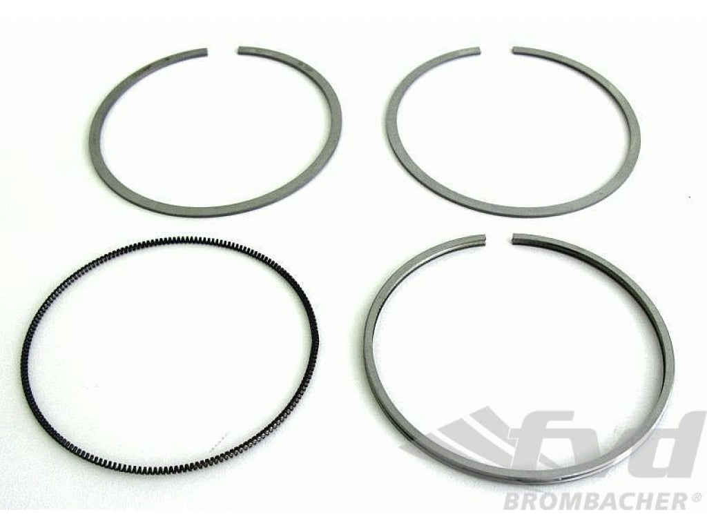 Piston Ring Set 930 3.3 L / 965 3.3L - 300-320 Hp Mahle