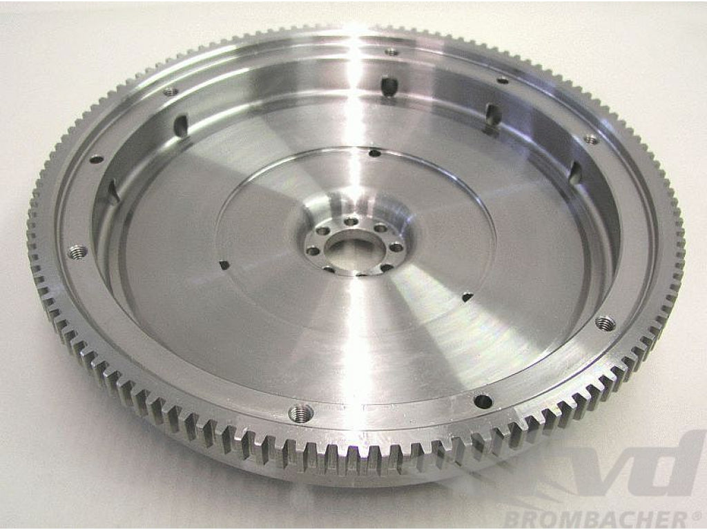 Flywheel 912