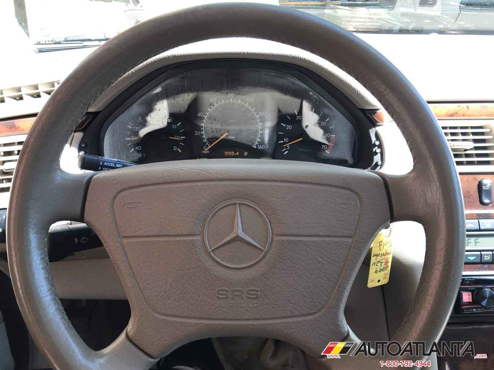 1999 Mercedes E320