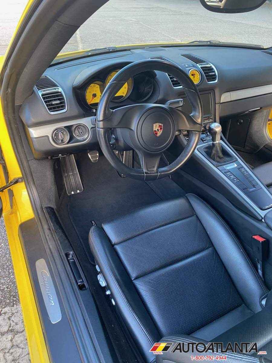 2016 Porsche Cayman
