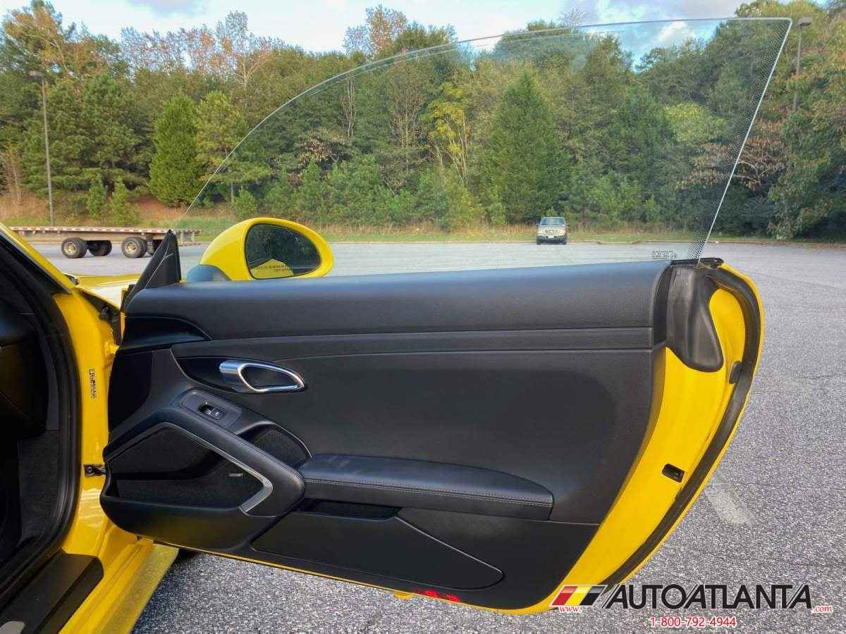 2016 Porsche Cayman