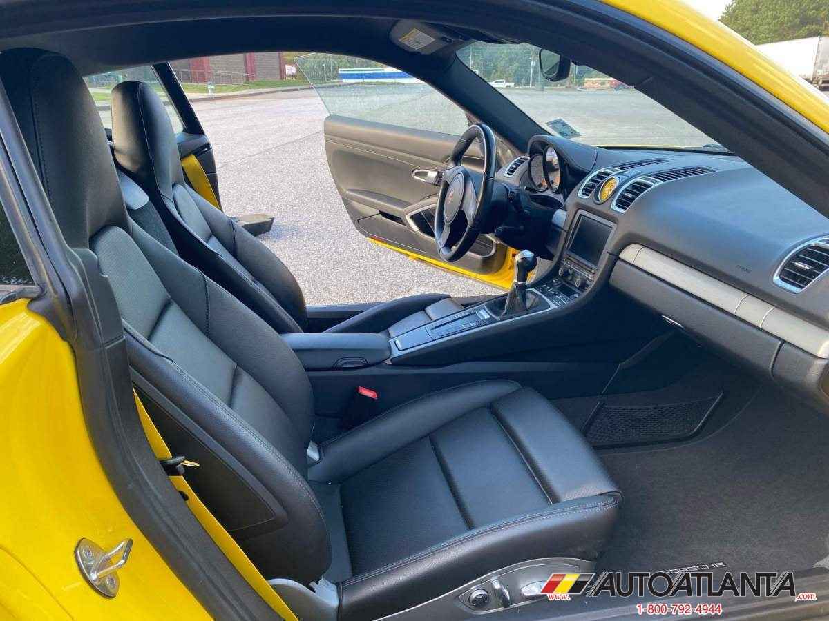 2016 Porsche Cayman