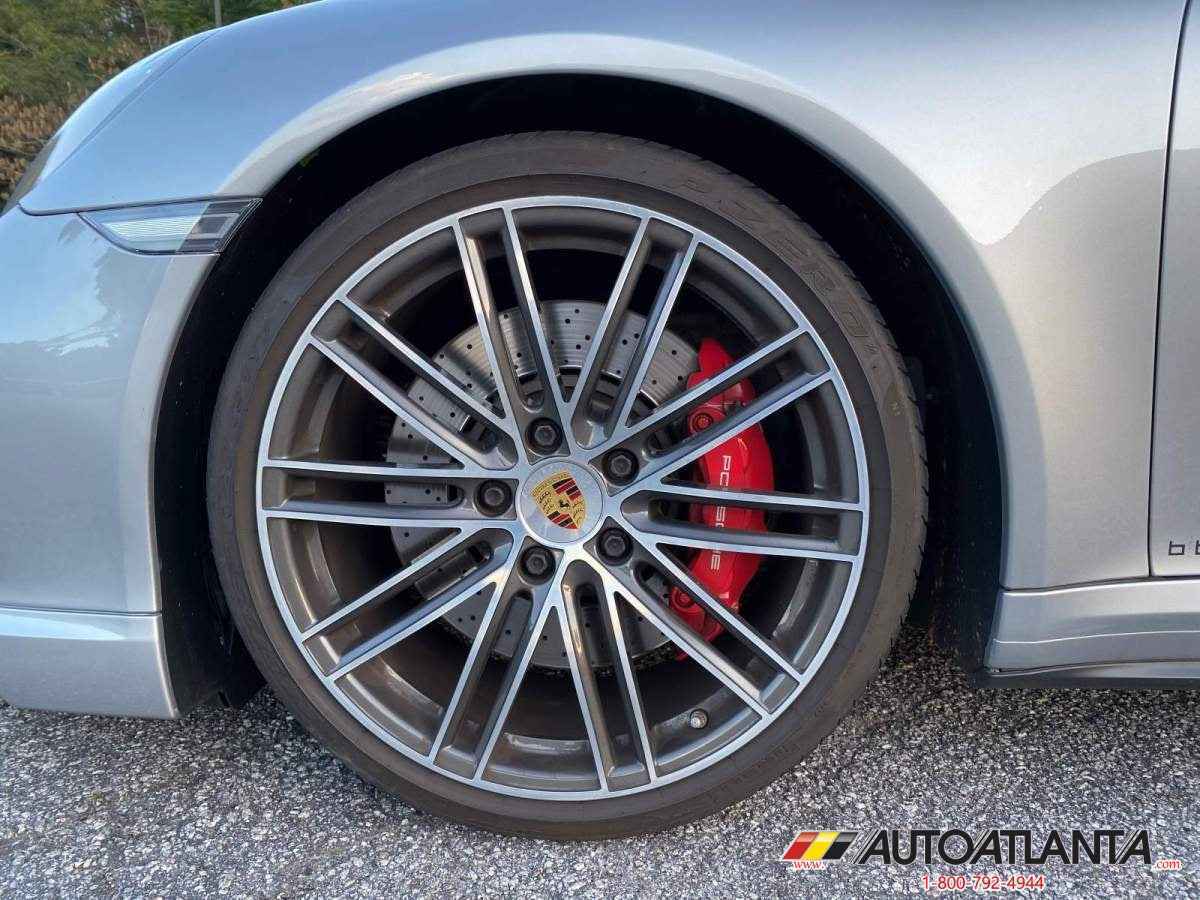 2018 Porsche 911