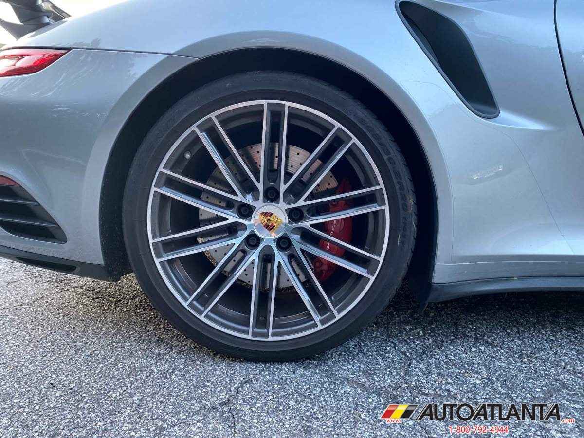 2018 Porsche 911