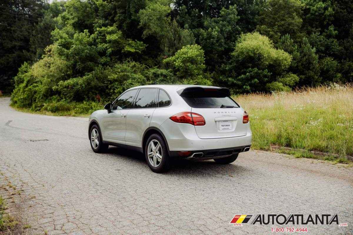 2011 Porsche Cayenne