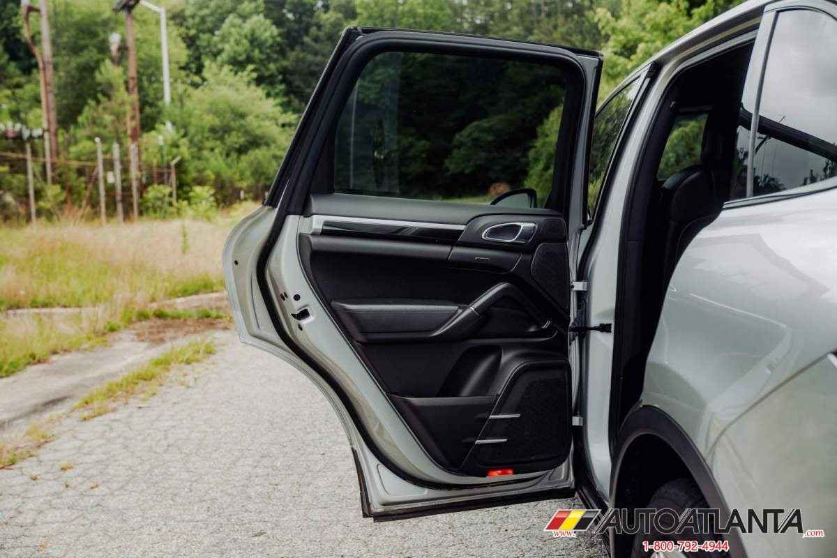 2011 Porsche Cayenne