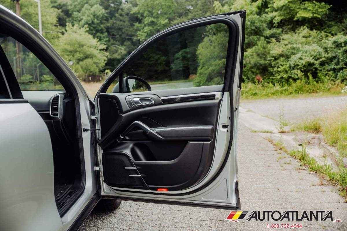 2011 Porsche Cayenne