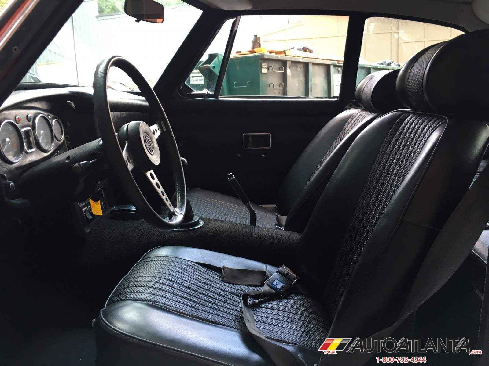 1971  -  MGB GT