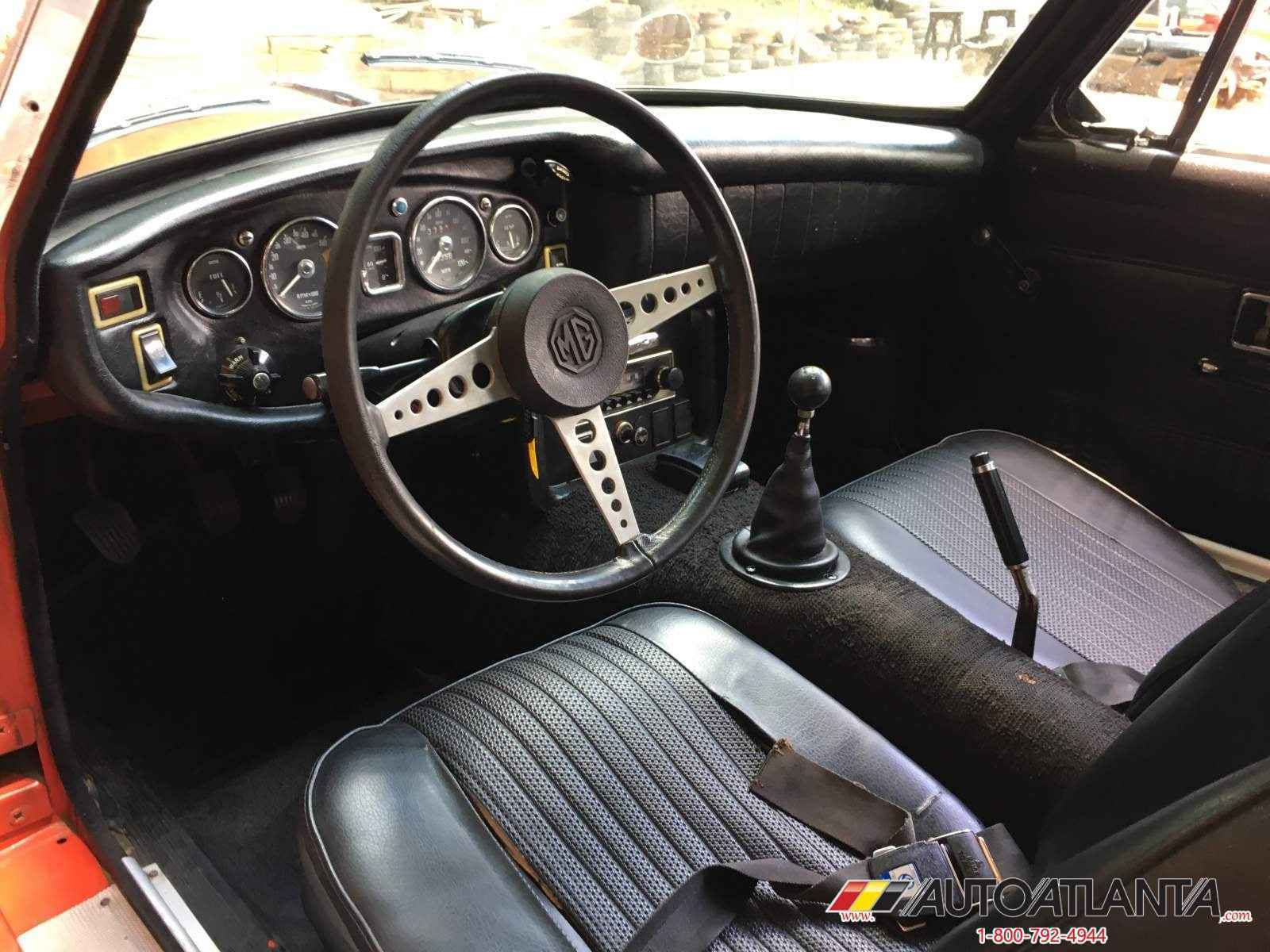 1971  -  MGB GT